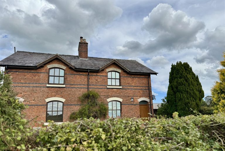 Woodhead Hall Farm, Cherry Lane, Cheadle