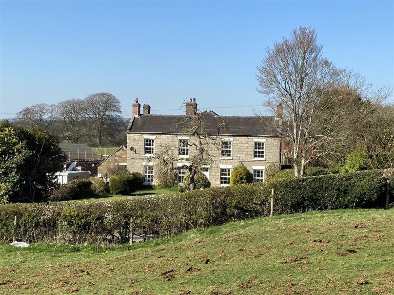 Shaw House Farmhouse, Alton