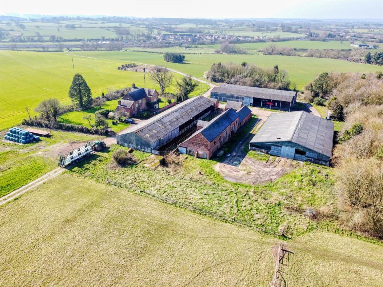 Greenhill Farm, Shallowford, Stone, Staffordshire, ST15 0NS