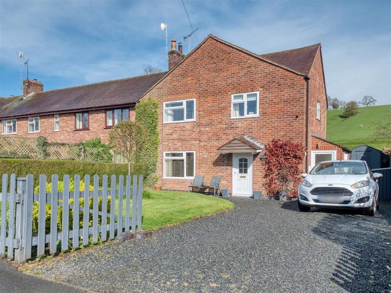 Peak View, Mappleton