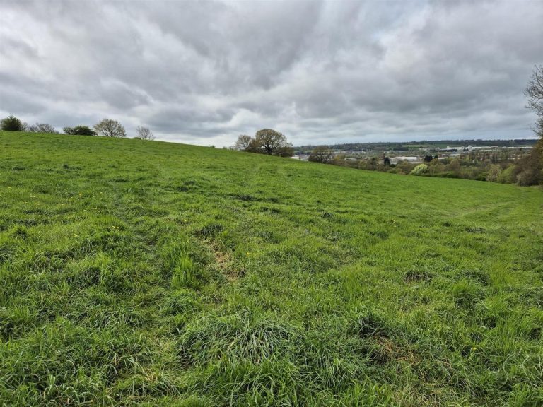 Lot One, Land off Cossall Road, Trowell