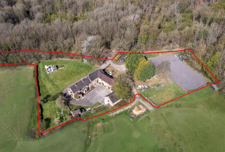 Monkwood Farmhouse, Barlow, Dronfield