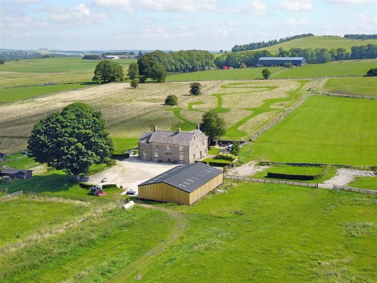 Burrs Farm, Chelmorton