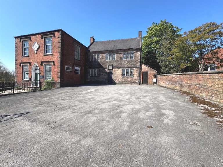 Clerk Bank, Leek