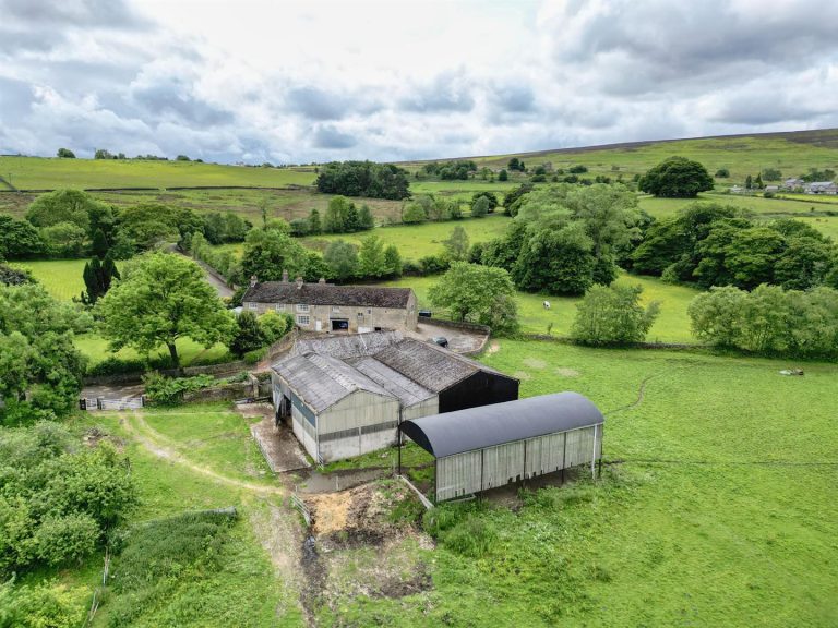 Moorwoods Farm, Moorwoods Lane, Holmesfield